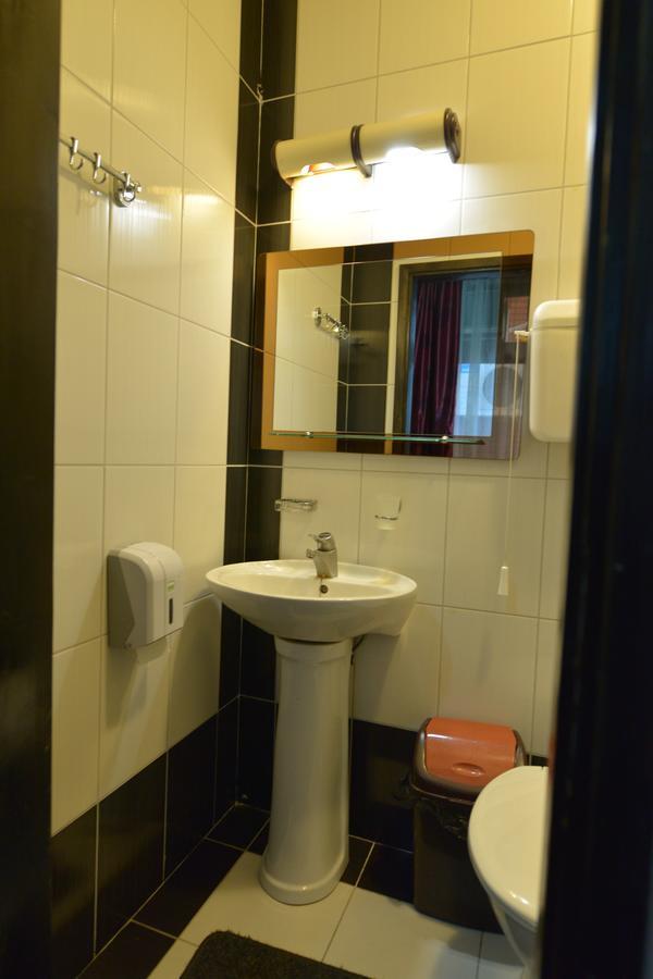 Guesthouse Duga Belgrade Extérieur photo