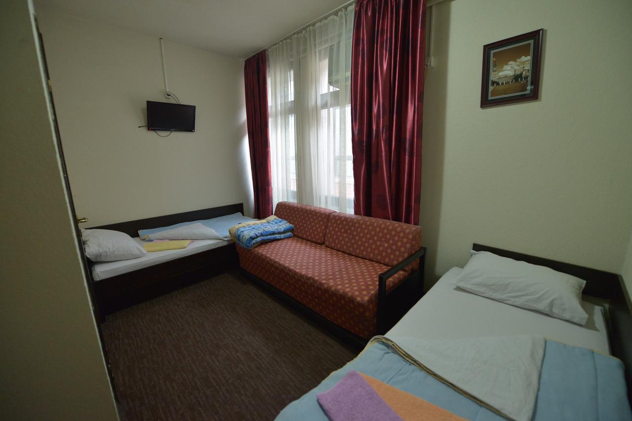 Guesthouse Duga Belgrade Extérieur photo